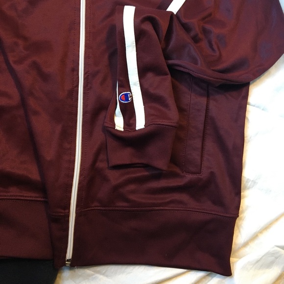 VT Virginia Tech athletic jacket (1 available) - Picture 4 of 7